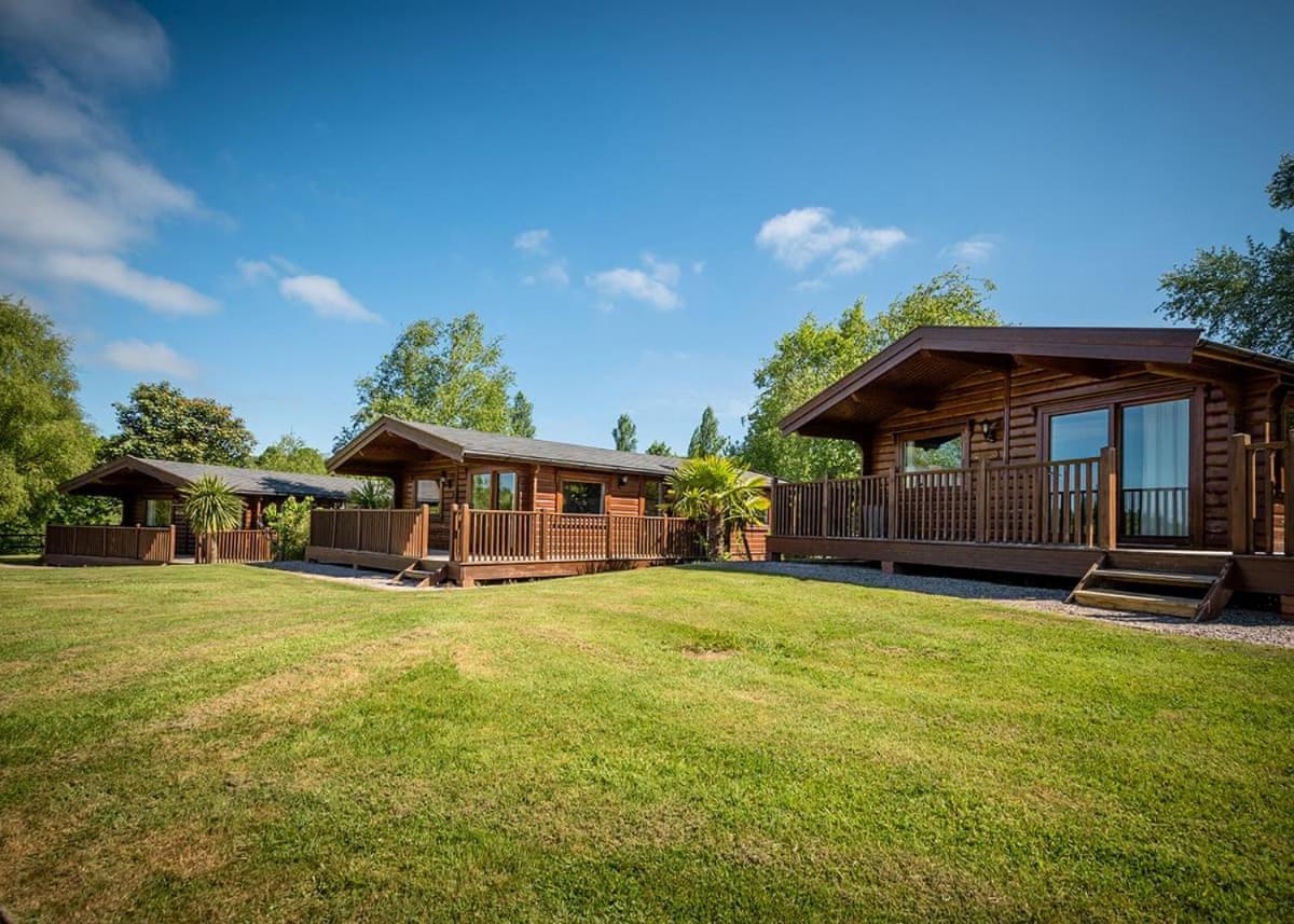 Fingle Glen Lodges Whitestone Exterior photo